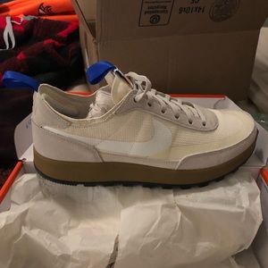 Never worn Tom Sachs